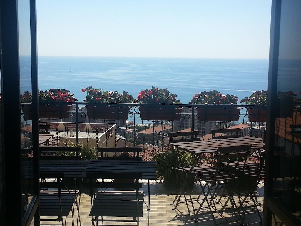 Pietra Preziosa Bed & Breakfast Pietra Ligure Extérieur photo
