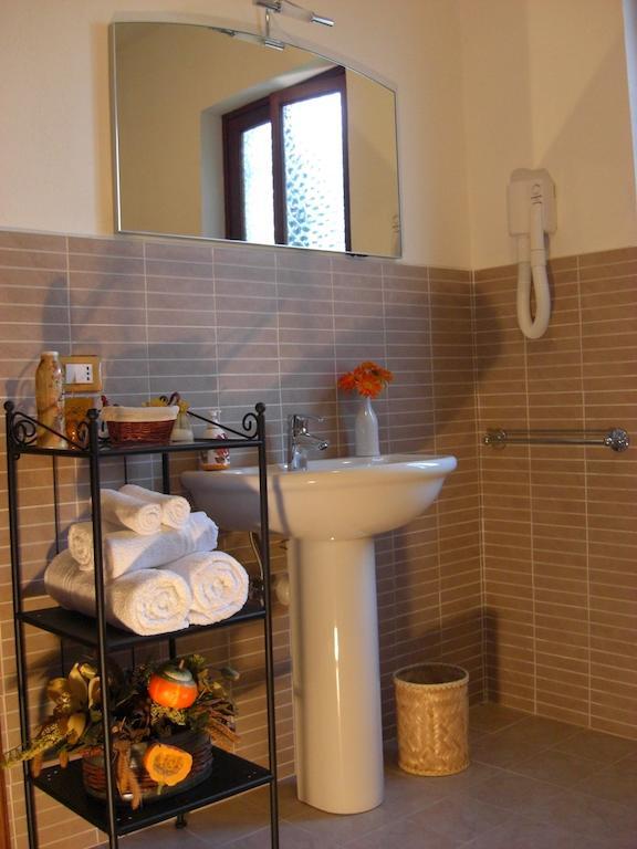 Pietra Preziosa Bed & Breakfast Pietra Ligure Chambre photo